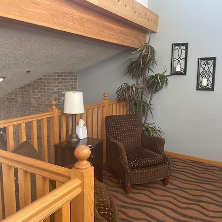 Americinn By Wyndham Hartford Wi Esterno foto